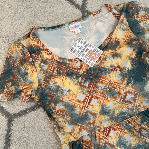 LuLaRoe Riley NWT - Picture 2 of 3